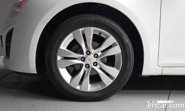 Chevrolet Cruze 2014 1.8 автомат (гидро), миниатюра 5 Chevrolet Cruze 2014 1.8 автомат (гидро), миниатюра 5