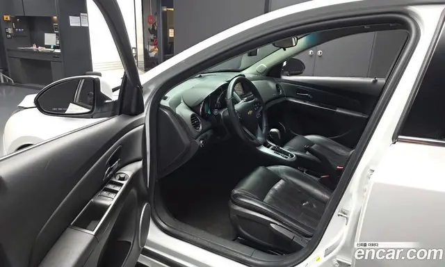Chevrolet Cruze 2014 1.8 автомат (гидро), миниатюра 10 Chevrolet Cruze 2014 1.8 автомат (гидро), миниатюра 10