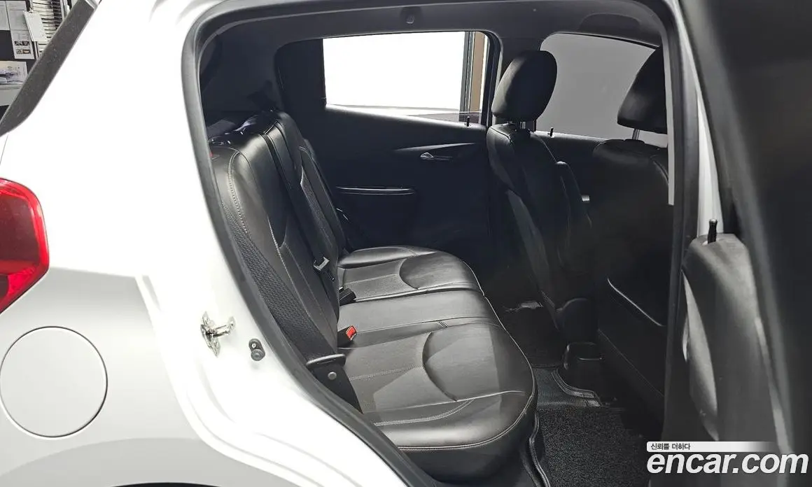 Chevrolet Spark 2016 1.0 автомат (гидро), фото 11