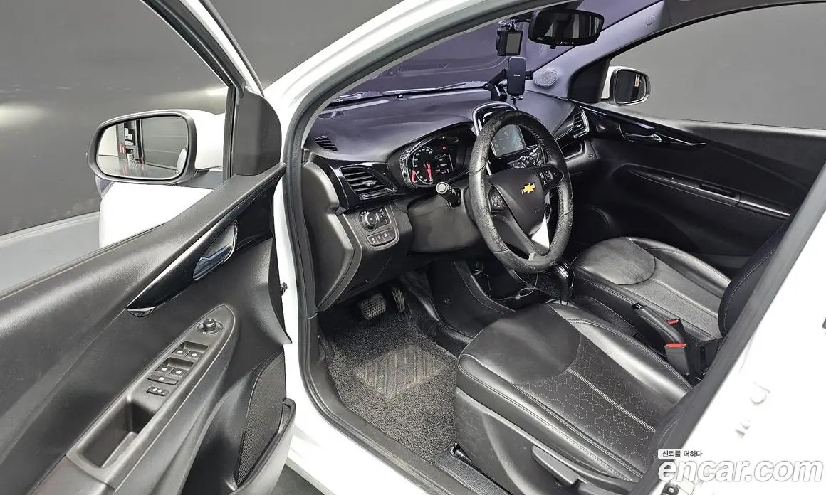 Chevrolet Spark 2016 1.0 автомат (гидро), фото 12