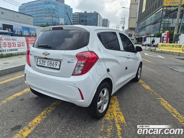 Chevrolet Spark 2016 1.0 автомат (гидро), миниатюра 2