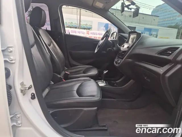 Chevrolet Spark 2016 1.0 автомат (гидро), миниатюра 11