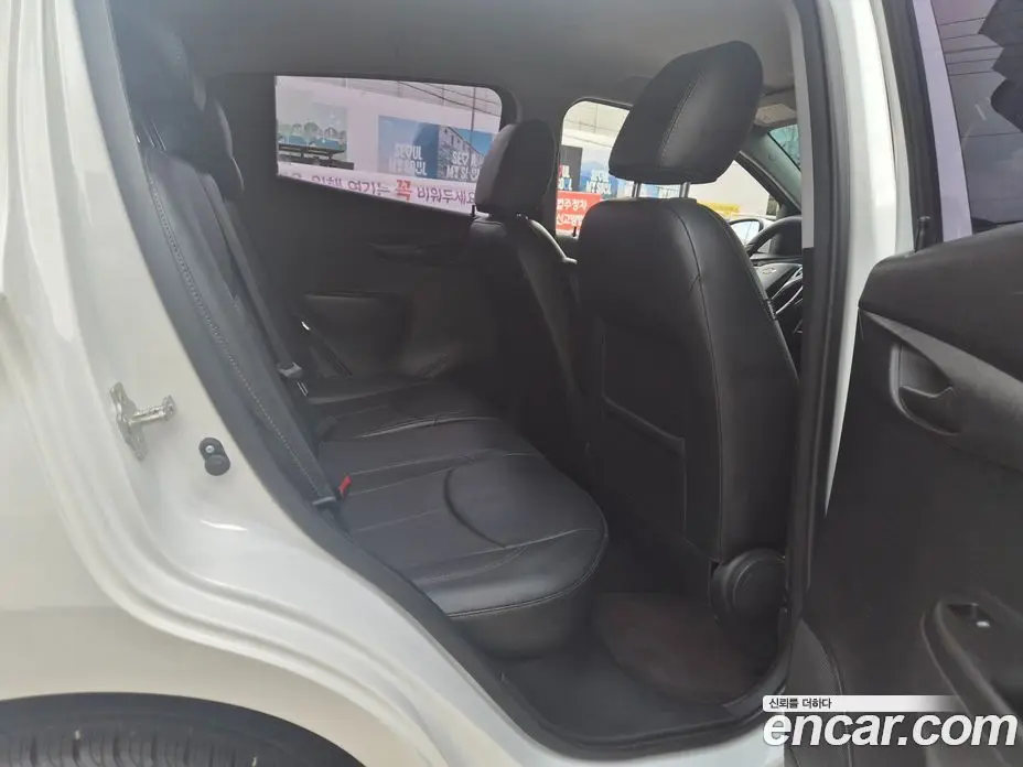 Chevrolet Spark 2016 1.0 автомат (гидро), фото 12