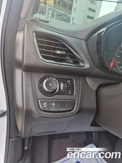Chevrolet Spark 2016 1.0 автомат (гидро), фото 17