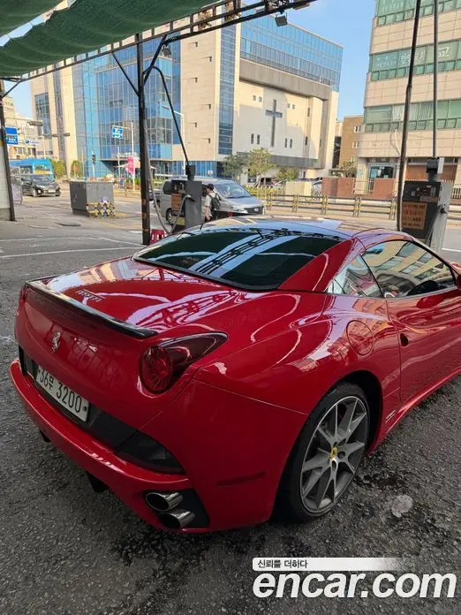 Ferrari California 2009 4.3 автомат (гидро), миниатюра 2