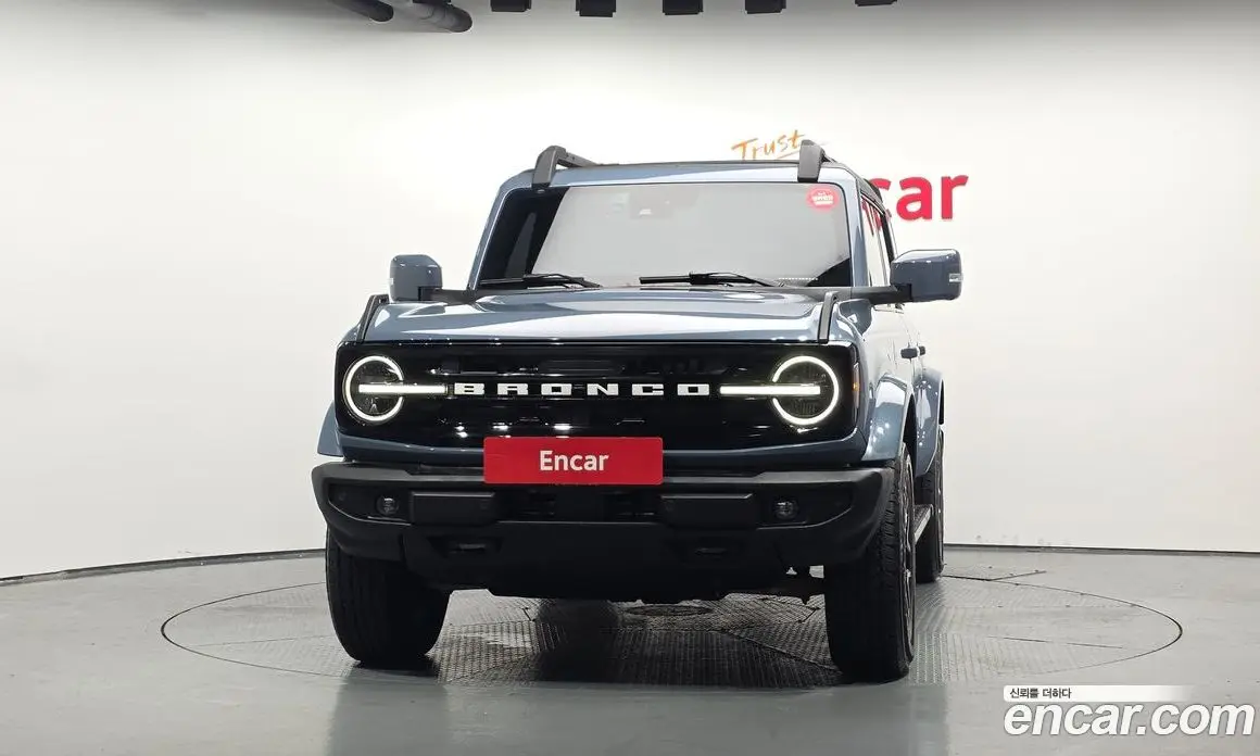 Ford Bronco 2023 2.7 автомат (гидро), фото 3