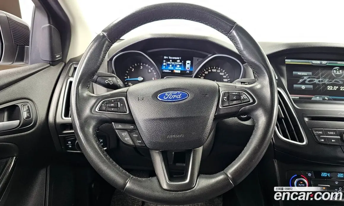 Ford Focus 2016 1.5 автомат (гидро), фото 13
