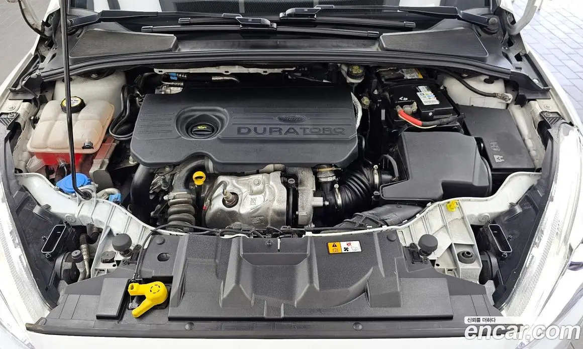 Ford Focus 2016 1.5 автомат (гидро), фото 6