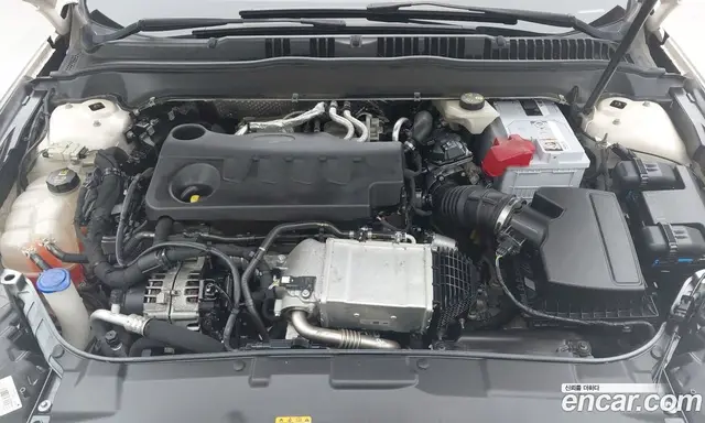 Ford Mondeo 2019 2.0 автомат (гидро), миниатюра 6