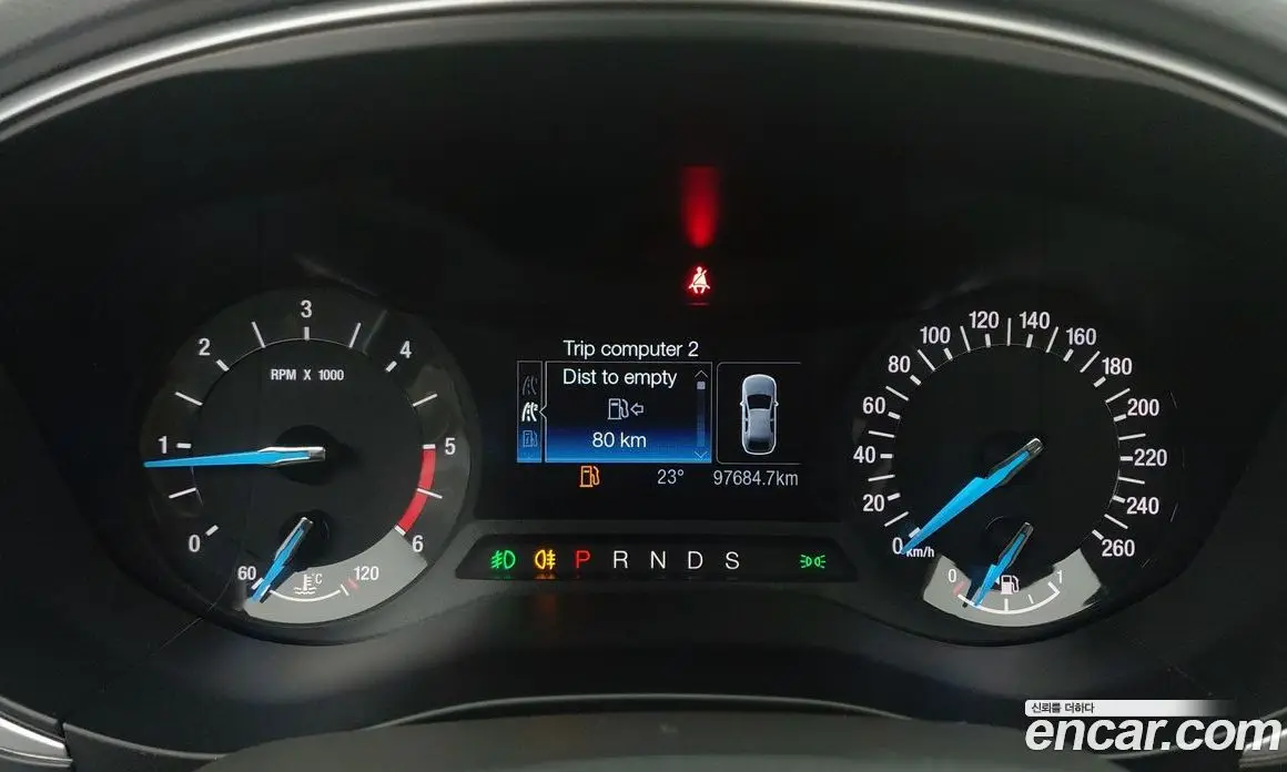 Ford Mondeo 2019 2.0 автомат (гидро), фото 8