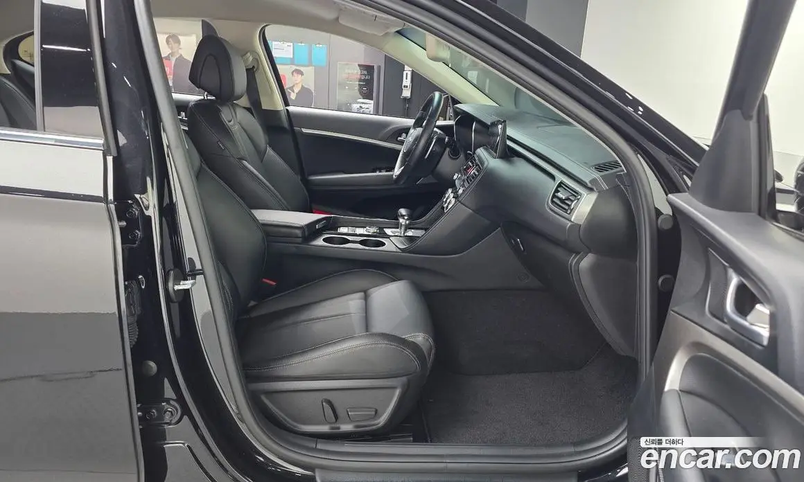 Genesis G70 2020 2.0 автомат (гидро), фото 11 Genesis G70 2020 2.0 автомат (гидро), фото 11
