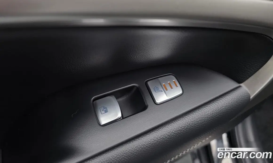 Genesis G70 2020 2.0 автомат (гидро), фото 19 Genesis G70 2020 2.0 автомат (гидро), фото 19