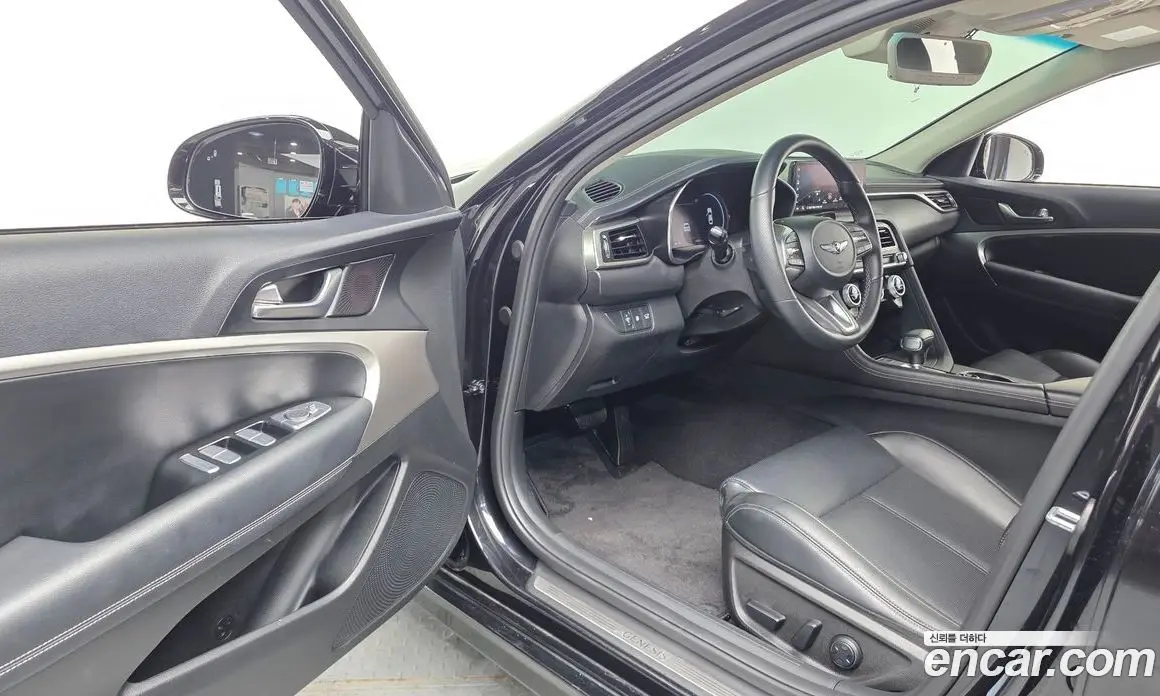Genesis G70 2020 2.0 автомат (гидро), фото 10 Genesis G70 2020 2.0 автомат (гидро), фото 10