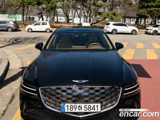 Genesis G80, 2025, 4 800 км