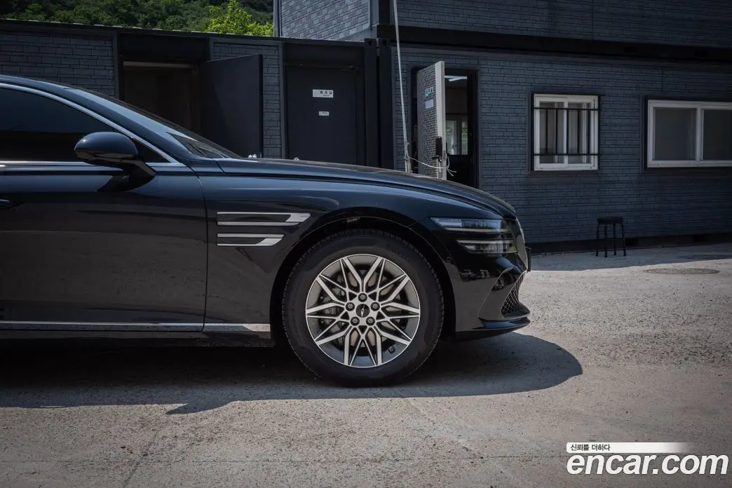 Genesis G80 2026 2.5 автомат (гидро), фото 4 Genesis G80 2026 2.5 автомат (гидро), фото 4