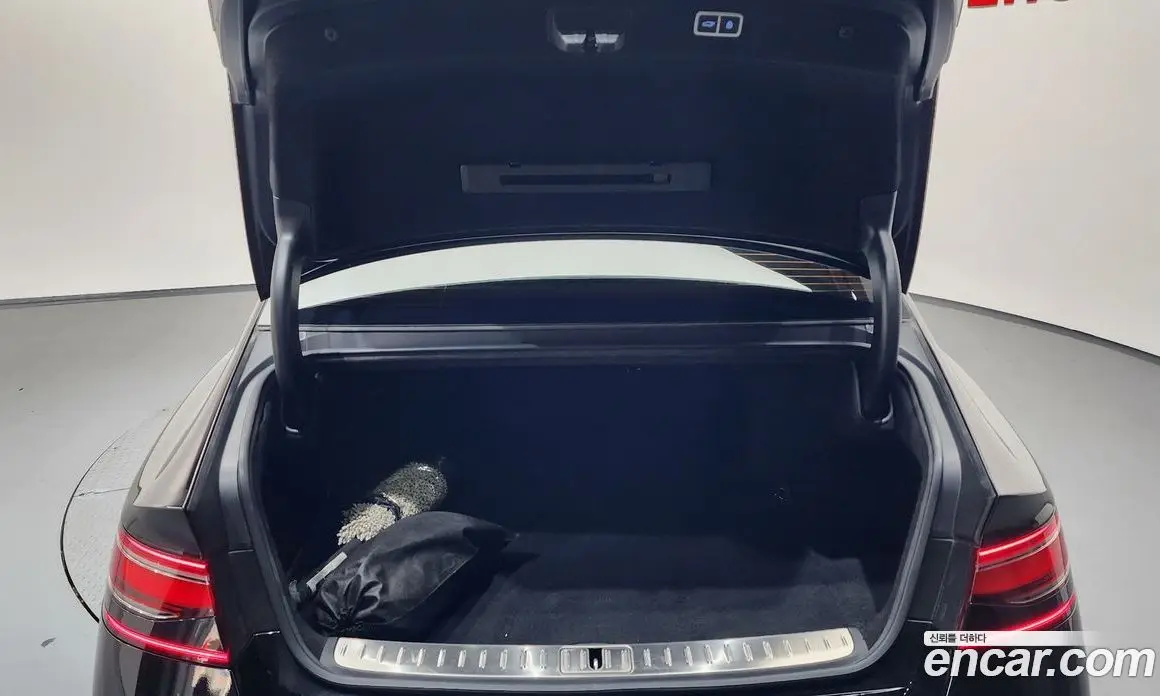 Genesis G90 2022 3.5 автомат (гидро), фото 18 Genesis G90 2022 3.5 автомат (гидро), фото 18
