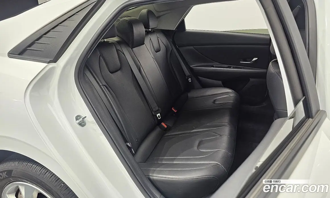 Hyundai Avante 2023 1.6 автомат (гидро), фото 11 Hyundai Avante 2023 1.6 автомат (гидро), фото 11