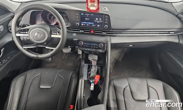 Hyundai Avante 2023 1.6 автомат (гидро), миниатюра 7 Hyundai Avante 2023 1.6 автомат (гидро), миниатюра 7