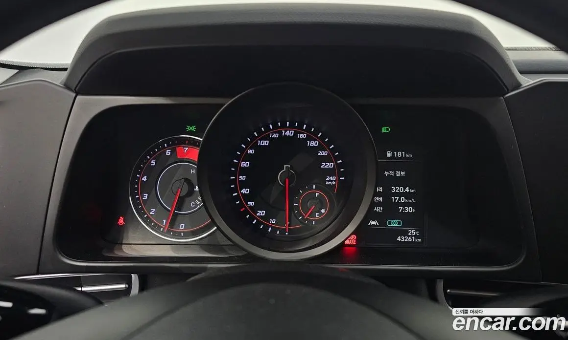 Hyundai Avante 2023 1.6 автомат (гидро), фото 8 Hyundai Avante 2023 1.6 автомат (гидро), фото 8