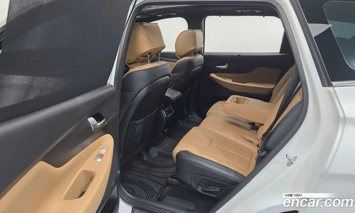 Hyundai Santa Fe 2023 1.6 автомат (гидро), фото 12 Hyundai Santa Fe 2023 1.6 автомат (гидро), фото 12