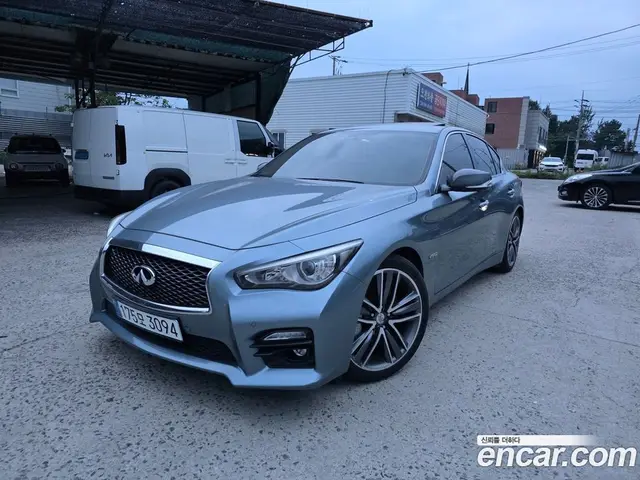 Infiniti Q50 2016 3.5 автомат (гидро), миниатюра 2