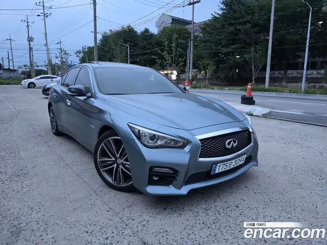 Infiniti Q50 2016 3.5 автомат (гидро), миниатюра 3