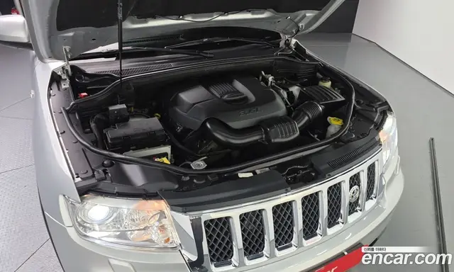 Jeep Cherokee 2011 3.6 автомат (гидро), миниатюра 6