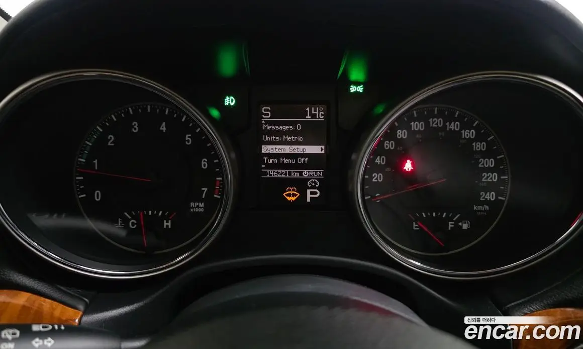 Jeep Cherokee 2011 3.6 автомат (гидро), фото 8