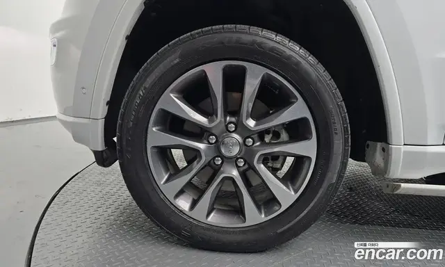 Jeep Cherokee 2018 3.0 автомат (гидро), миниатюра 5