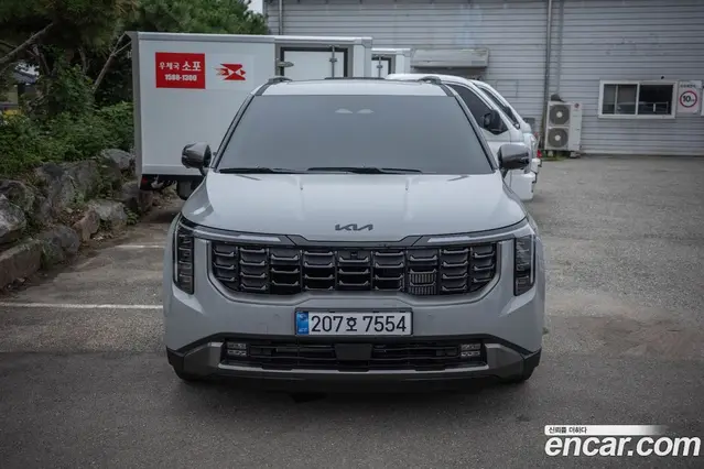 Kia Carnival, 2025, 6 700 км
