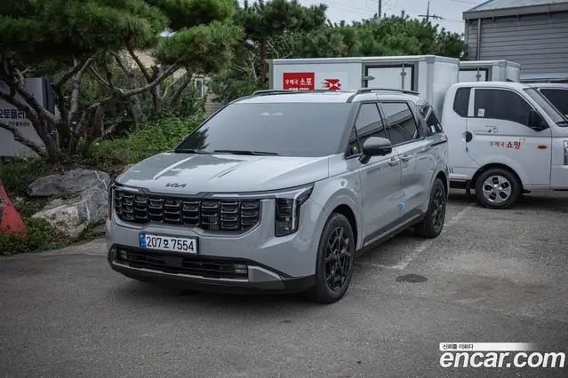 Kia Carnival 2025 1.6 автомат (гидро), миниатюра 2