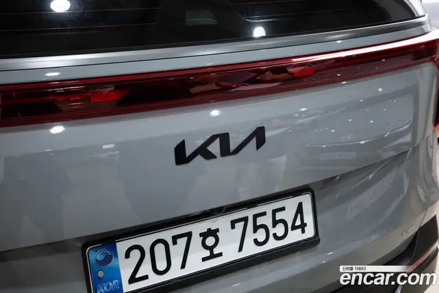 Kia Carnival 2025 1.6 автомат (гидро), миниатюра 6