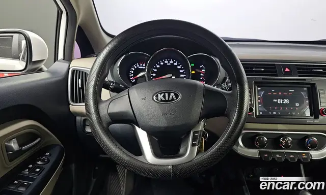 Kia Pride 2017 1.4 автомат (гидро), миниатюра 12