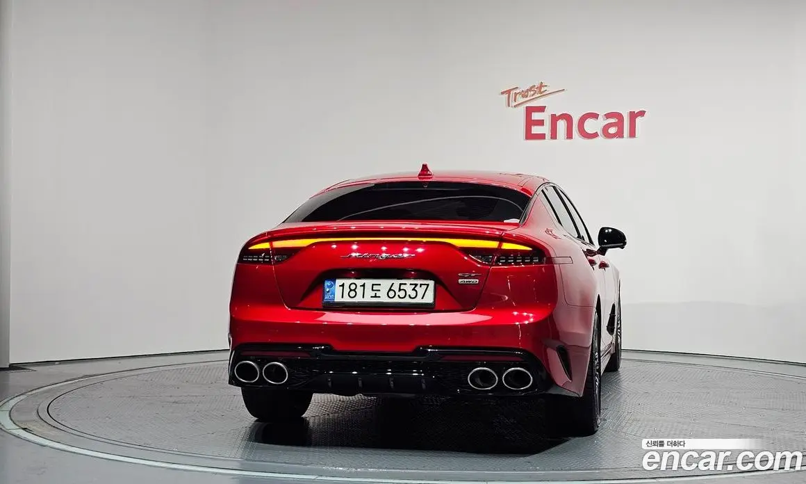 Kia Stinger 2021 3.3 автомат (гидро), фото 4