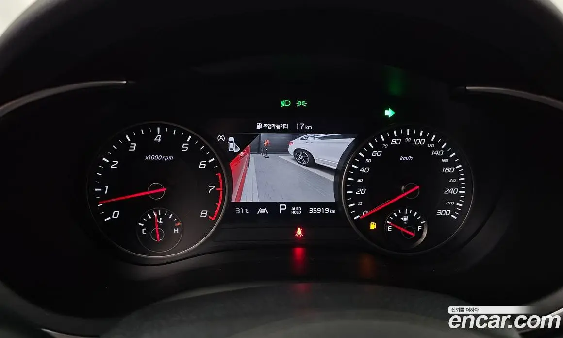 Kia Stinger 2021 3.3 автомат (гидро), фото 8