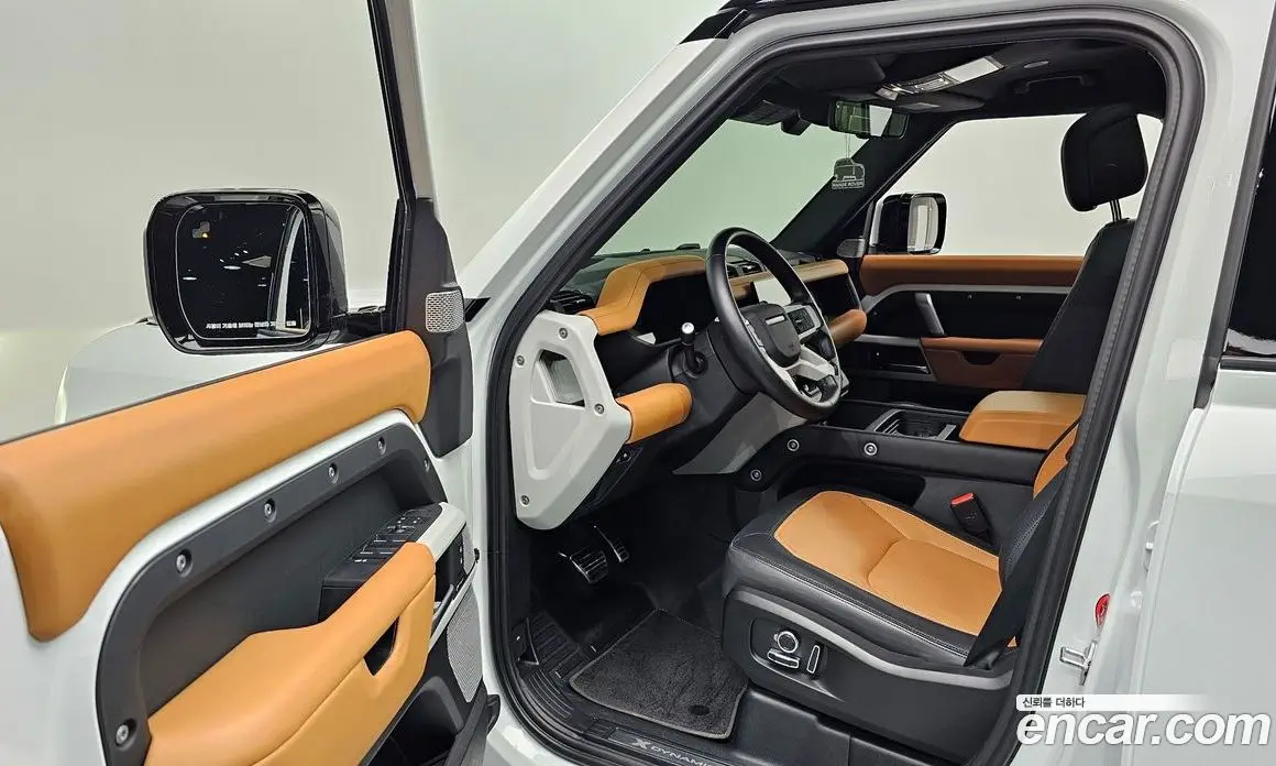 Land Rover Defender 2024 3.0 автомат (гидро), фото 11