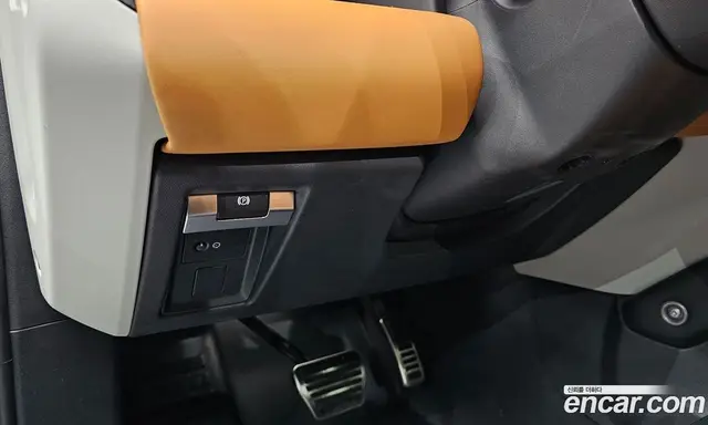 Land Rover Defender 2024 3.0 автомат (гидро), миниатюра 12