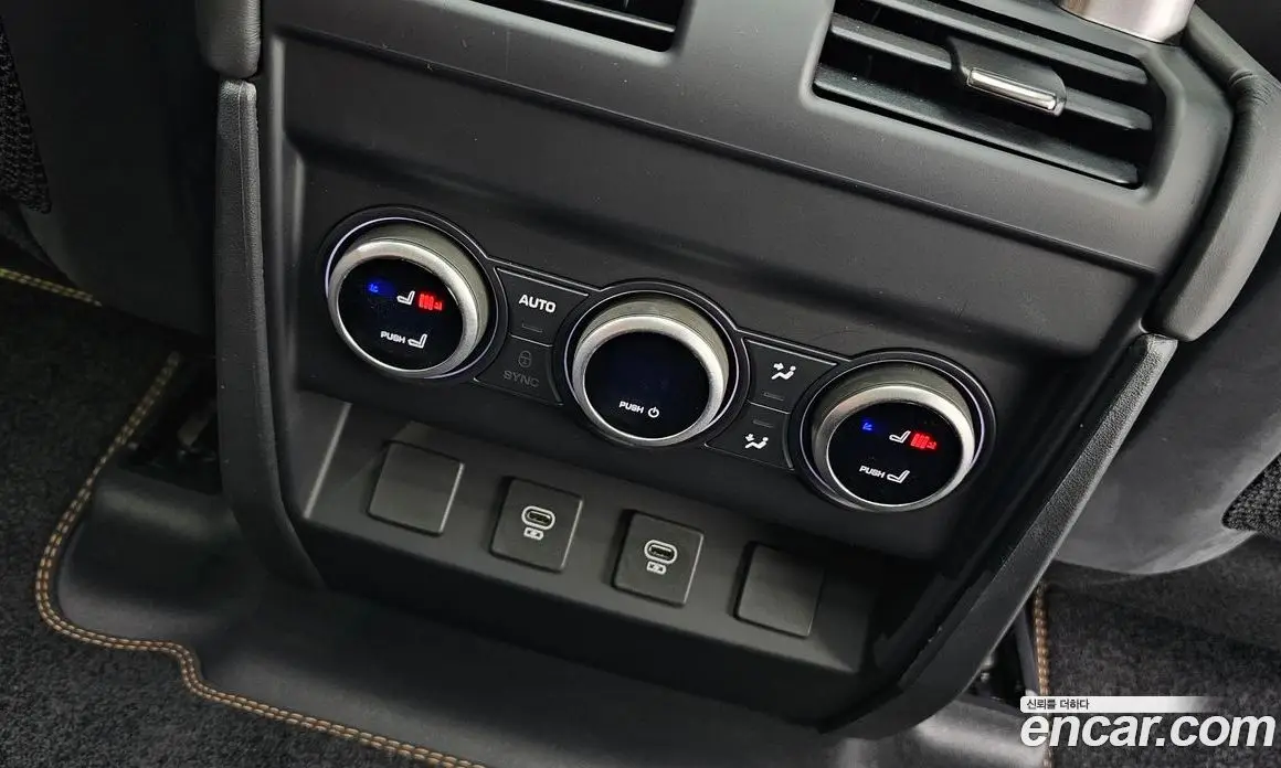 Land Rover Defender 2024 3.0 автомат (гидро), фото 18