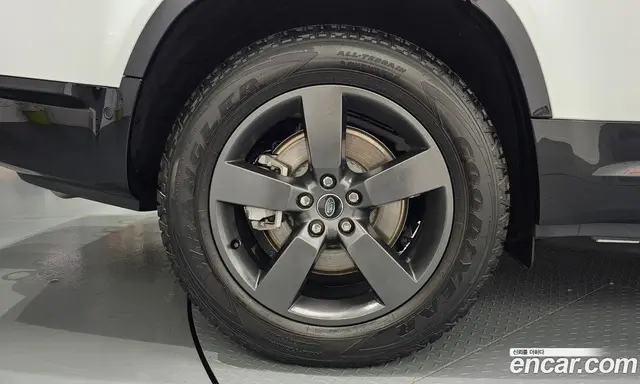 Land Rover Defender 2024 3.0 автомат (гидро), миниатюра 5