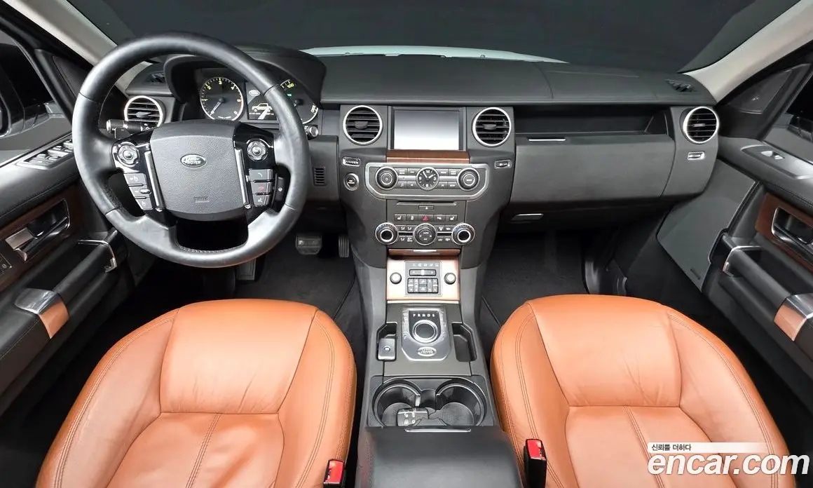 Land Rover Discovery 2016 3.0 автомат (гидро), фото 7 Land Rover Discovery 2016 3.0 автомат (гидро), фото 7