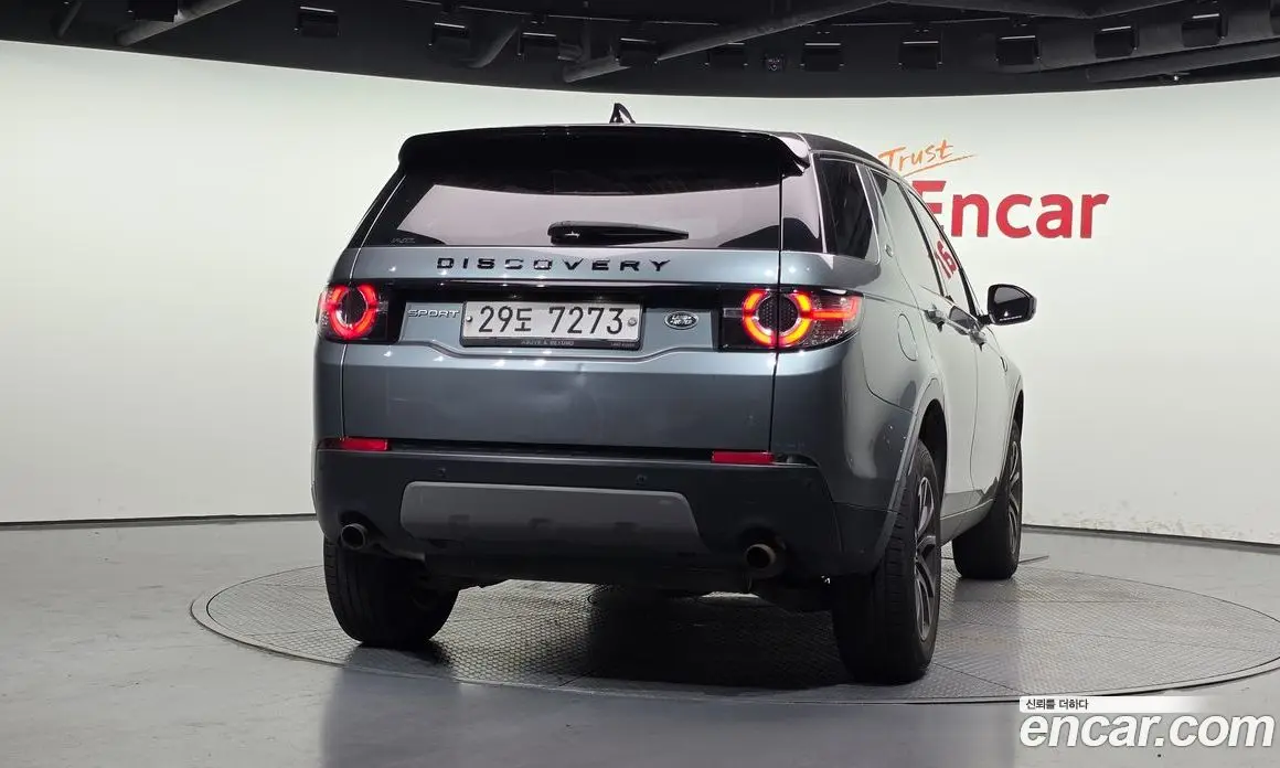 Land Rover Discovery Sport 2018 2.0 автомат (гидро), фото 4 Land Rover Discovery Sport 2018 2.0 автомат (гидро), фото 4