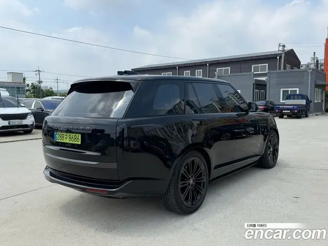 Land Rover Range Rover 2025 4.4 автомат (гидро), миниатюра 4 Land Rover Range Rover 2025 4.4 автомат (гидро), миниатюра 4