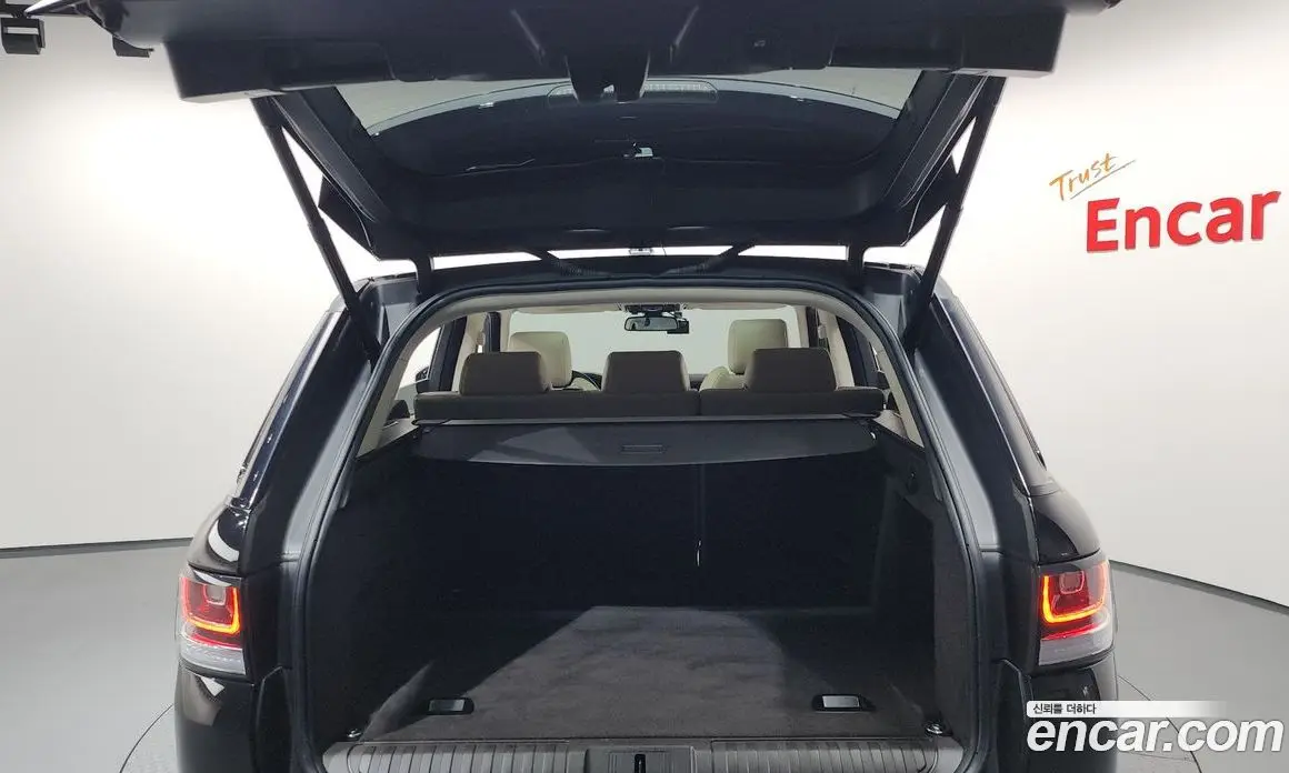 Land Rover Range Rover Sport 2016 3.0 автомат (гидро), фото 19 Land Rover Range Rover Sport 2016 3.0 автомат (гидро), фото 19