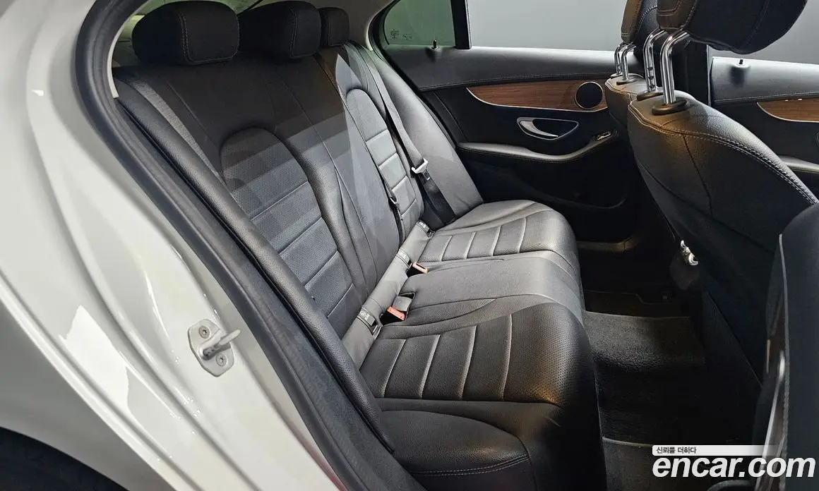 Mercedes-Benz C-Class 2016 2.1 автомат (гидро), фото 11 Mercedes-Benz C-Class 2016 2.1 автомат (гидро), фото 11