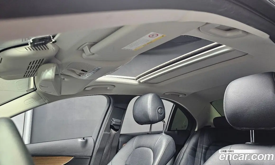 Mercedes-Benz C-Class 2016 2.1 автомат (гидро), фото 17 Mercedes-Benz C-Class 2016 2.1 автомат (гидро), фото 17