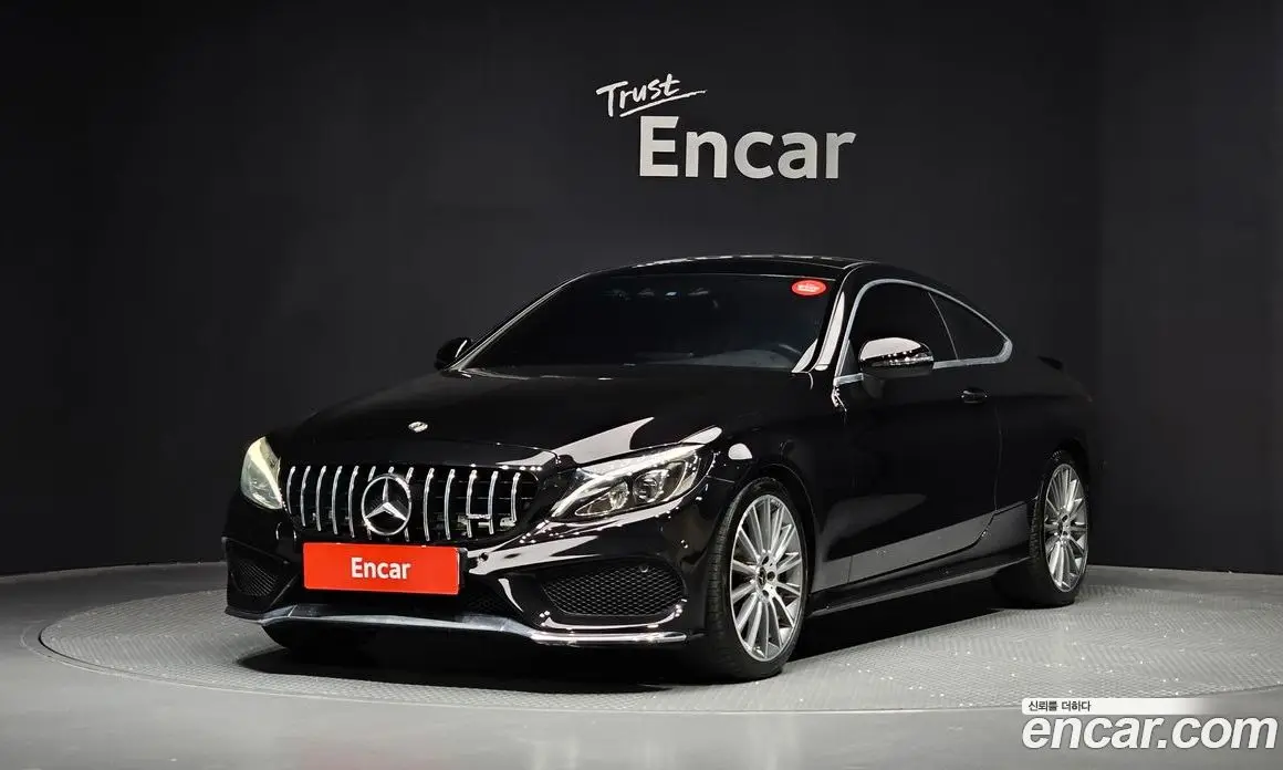 Mercedes-Benz C-Class 2017 2.0 автомат (гидро), фото 1 Mercedes-Benz C-Class 2017 2.0 автомат (гидро), фото 1