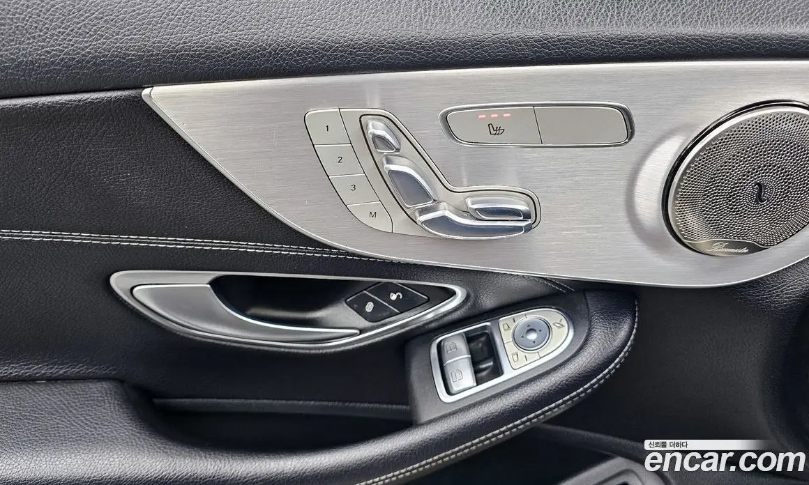 Mercedes-Benz C-Class 2017 2.0 автомат (гидро), фото 19 Mercedes-Benz C-Class 2017 2.0 автомат (гидро), фото 19