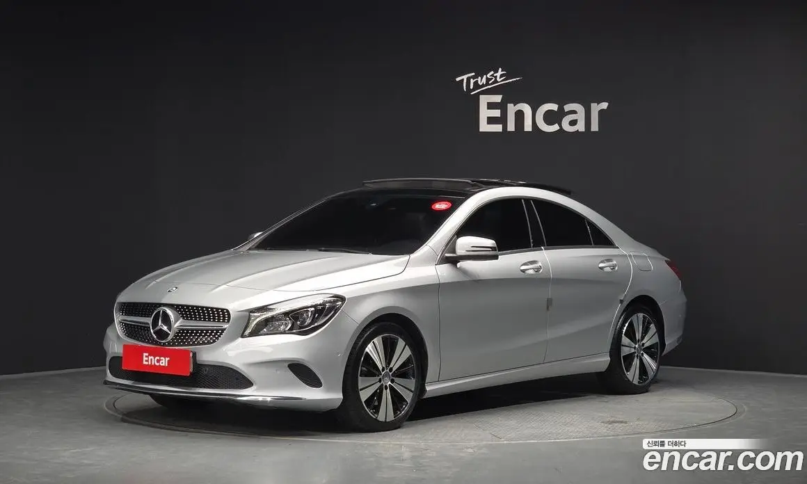 Mercedes-Benz CLA-Class 2017 2.0 автомат (гидро), фото 1 Mercedes-Benz CLA-Class 2017 2.0 автомат (гидро), фото 1