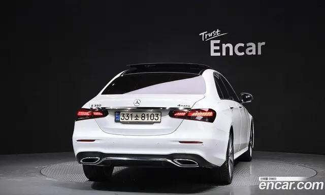 Mercedes-Benz E-Class 2021 2.0 автомат (гидро), миниатюра 4 Mercedes-Benz E-Class 2021 2.0 автомат (гидро), миниатюра 4