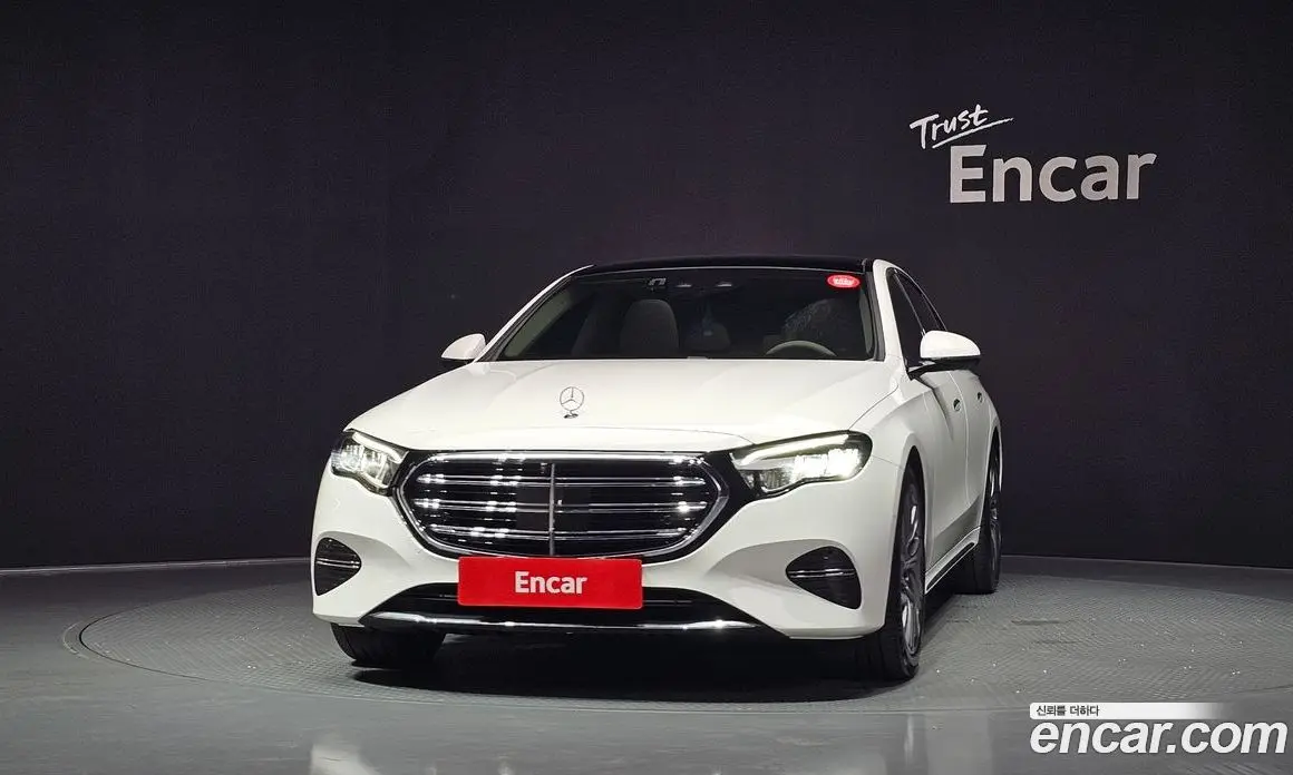 Mercedes-Benz E-Class 2024 2.0 автомат (гидро), фото 3